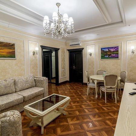 Krts Korona Hotel Sudilovichi ภายนอก รูปภาพ