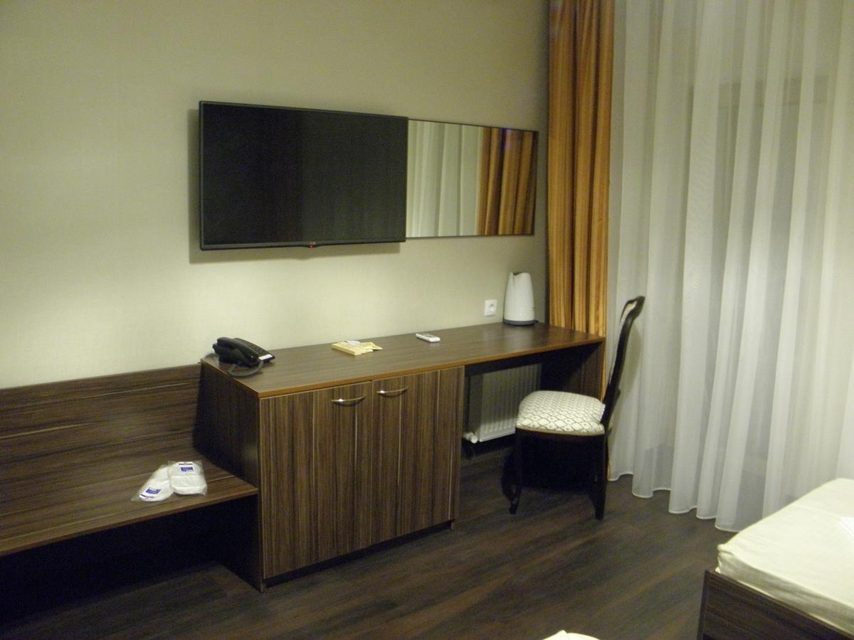 Krts Korona Hotel Sudilovichi ภายนอก รูปภาพ