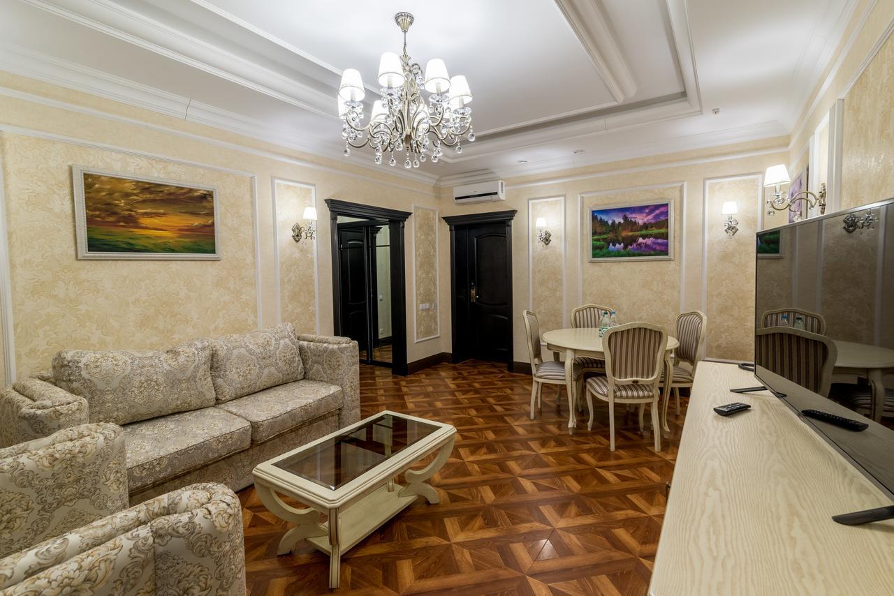 Krts Korona Hotel Sudilovichi ภายนอก รูปภาพ